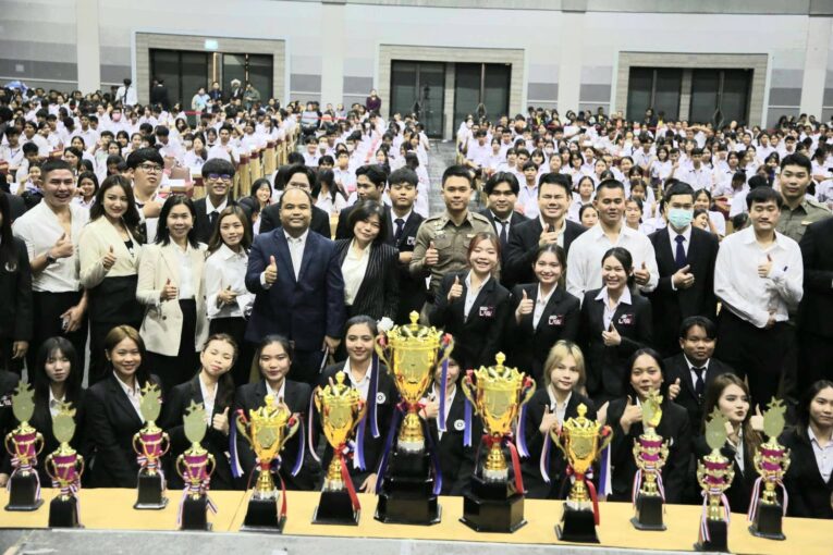 นร.ม.ปลาย ทั่วประเทศ ร่วมแข่งขันตอบปัญหากฎหมายชิงแชมป์ประเทศไทย ปีที่ 2