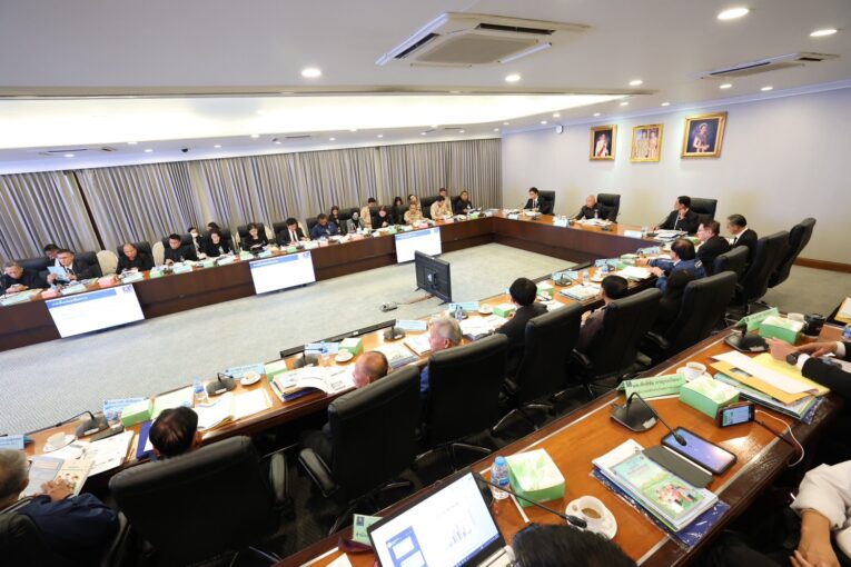 คกก.สุขภาพแห่งชาติ รับทราบ 'รายงานนโยบายสาธารณะฯ ปี (six)(eight)’ หนุนรัฐบาล ‘จัดการภัยพิบัติ’