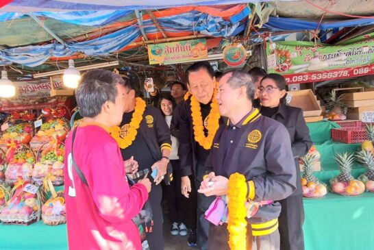 “บิ๊กตี๋ พล.อ.รังษี กิติญาณทรัพย์” นำทัพพรรคเศรษฐกิจ ลุยขอนแก่น อ้อนขอคะแนน ชูเมกะโปรเจกต์กู้วิกฤตประเทศ