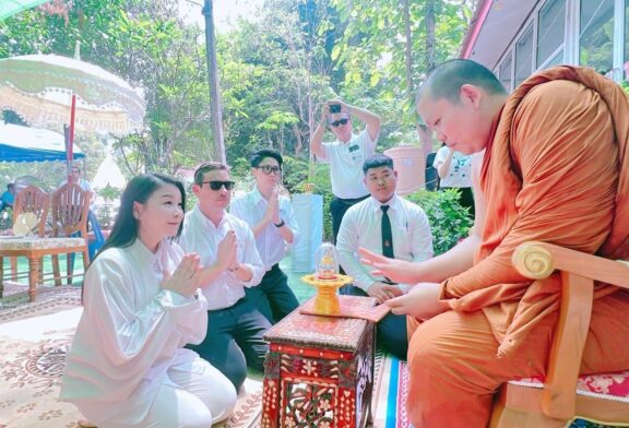 “ดร.อรทัย สันติเมทนีดล” มอบโรงทานมหามงคลวัดป่าอภัยวัน บ้านทุ่ม