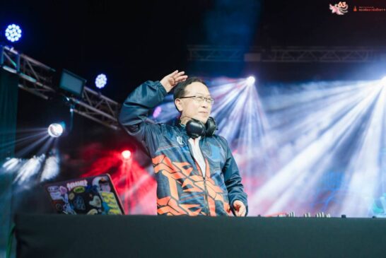 กาลพฤกษ์ช่อที่ 63 คึกคัก! อธิการบดี มข. มิกซ์ EDM สร้างแรงบันดาลใจให้นักศึกษาใหม่